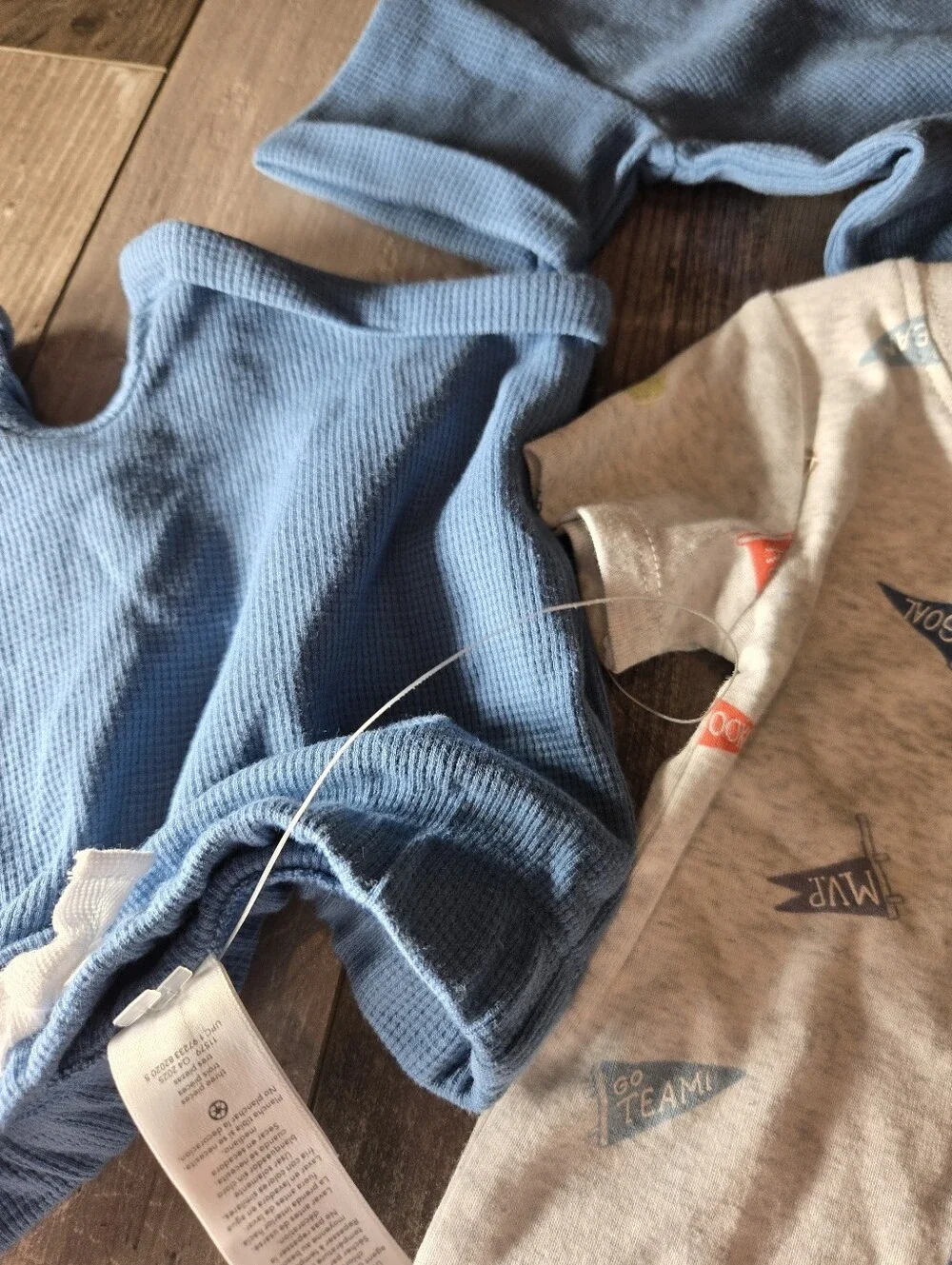 NWT Carter’s Baby Boy 3pc Outfit Set Blue Tee & Gray Bodysuit Size 9m